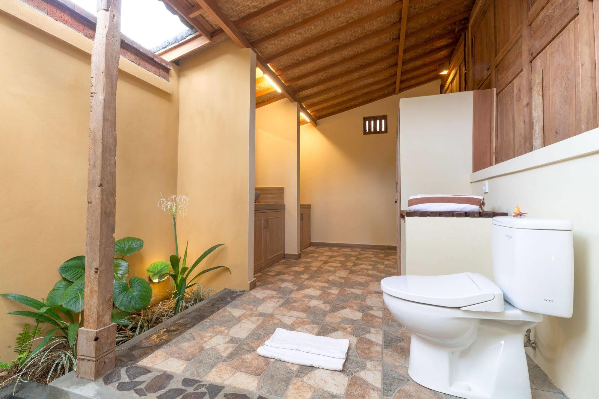 Umasari Rice Terrace Villa Selemadeg Exteriör bild